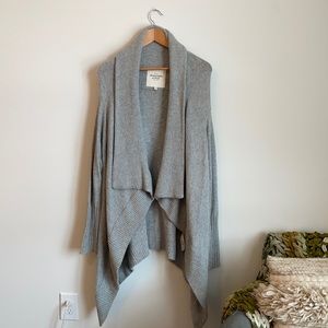 Abercrombie & Fitch Cardigan